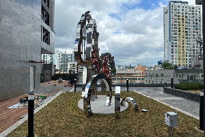 전면-좌 이미지