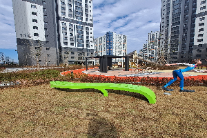 후면-우 이미지