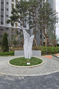 전면 이미지