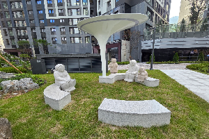 전면-우 이미지