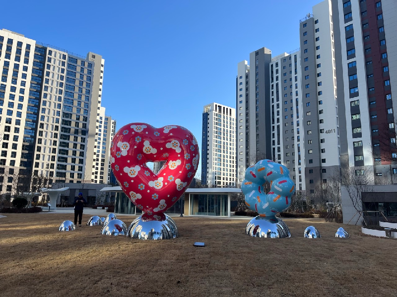 조각, 김재용, 달콤한 점프