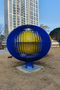 좌측 이미지