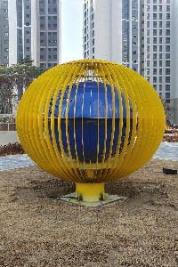 우측 이미지