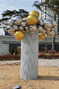 우측 이미지