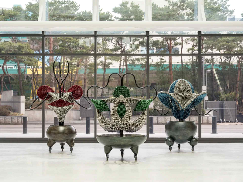 조각, 양혜규, 소리 나는 수학적 발화發花 ㅡ 유사구형 삼위일체(쿠엔으로부터)